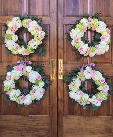 Pinky Greens Hydrangea Wreath in Batesville, AR | Signature Baskets Flowers & Gifts