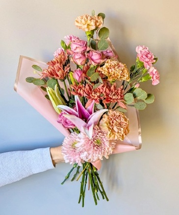 Pinky Promise of Love Wrapped Bouquet in Batesville, AR | Signature Baskets Flowers & Gifts