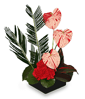 SPLASHED WITH STYLE Floral Centerpiece